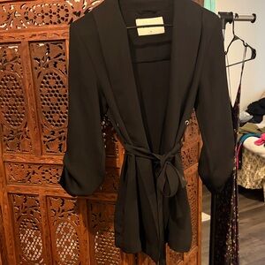 Babaton Black Tie-Waist Blazer